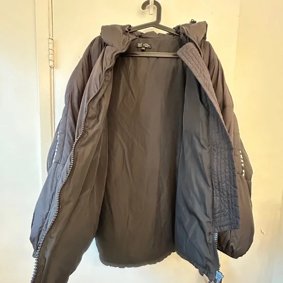 Zara Oversized Black Puffer Jacket - Picture 4 of 10